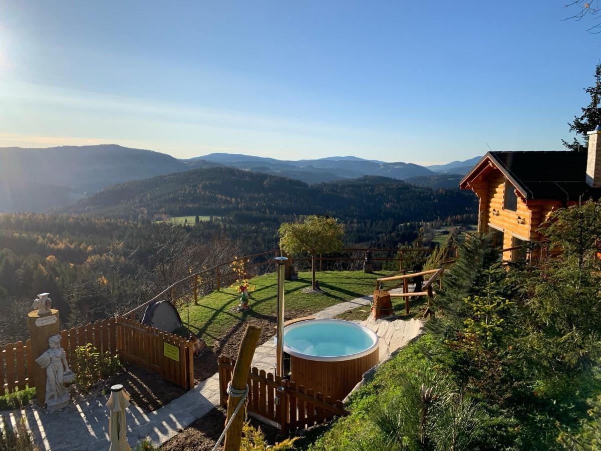 Gluehwuermchenhuette Villa Ratten Luaran gambar